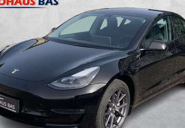 Tesla Model 3 127.987 km 27.650 &euro; Kaarst 41564