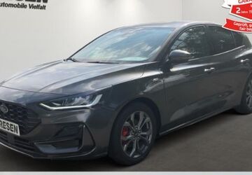Ford Focus 10.000 km 23.450 &euro; Mönchengladbach 41061