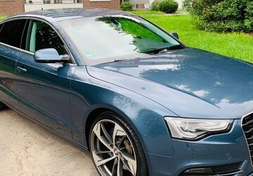 Audi A5 180.000 km 14.999 &euro; Düsseldorf 40591