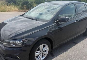 VW Polo 72.500 km 10.899 &euro; Düsseldorf 40470