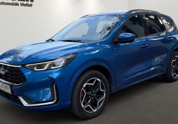 Ford Kuga 4.700 km 41.531 &euro; Neuss 41464