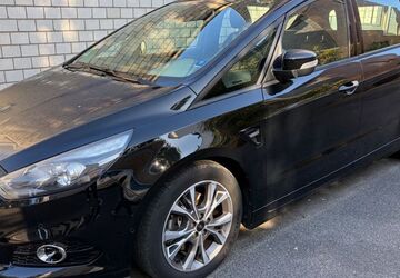 Ford S-Max 104.300 km 15.990 &euro; Mönchengladbach 41066