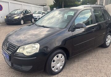 VW Polo 132.000 km 3.200 &euro; Mönchengladbach 41238