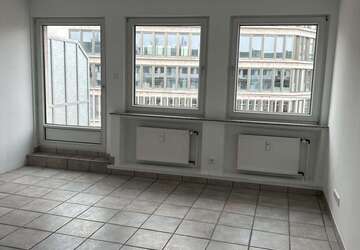 Wohnung Düsseldorf Stadtmitte - 2 Zimmer, 82 m&sup2;, 1.380&euro; | Angebot:25197104