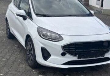 Ford Fiesta 166.596 km 7.990 &euro; Neuss 41469