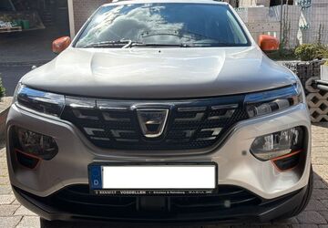 Dacia Spring 36.495 km 8.990 &euro; Titz 52445