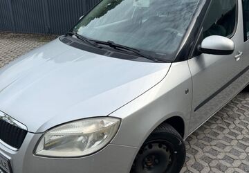 Skoda Roomster 51.200 km 4.199 &euro; Düsseldorf 40231
