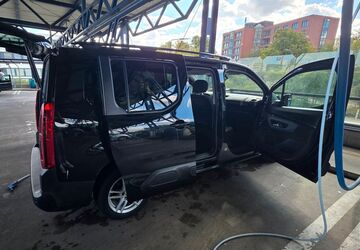 Citroen Berlingo 130.000 km 10.400 &euro; Düsseldorf 40229